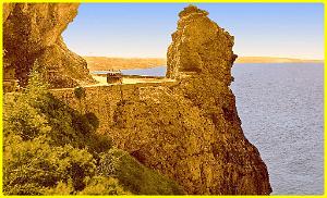 CO f- 030- Rocher de la vieille